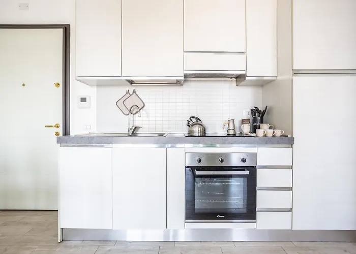 Urban Retreat -private Parking+terrace Rome