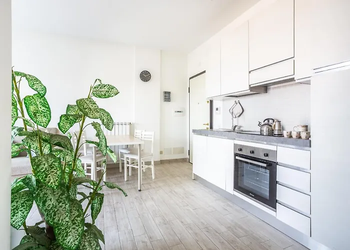Apartment Urban Retreat -private Parking+terrace Rome