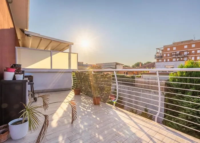 Apartment Urban Retreat -private Parking+terrace